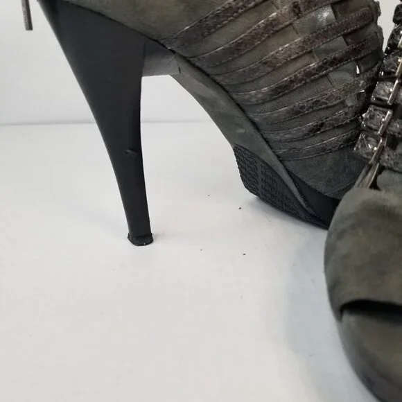 Calvin Klein Danica Platform Stiletto Heels Pumps Grey Suede Date Night Sz 9.5 - Picture 14 of 16